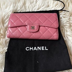 Chanel Medium Leather Quilted Pink Wallet With Dust Bag